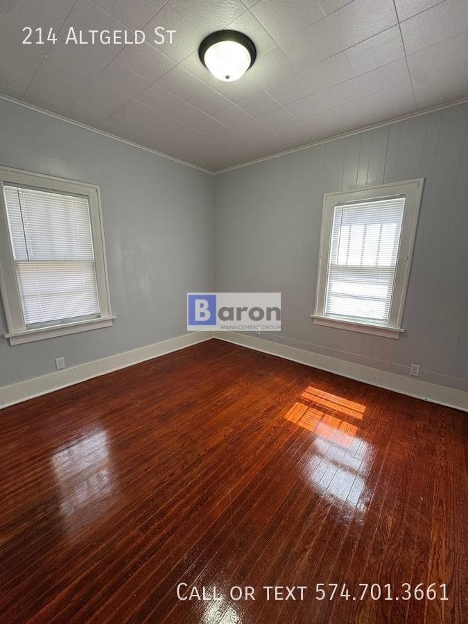 House for rent at 214 Altgeld St, South Bend, IN 46614
