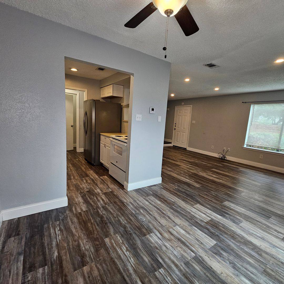Condo for rent at 3931 N Garland Ave, Garland, TX 75044