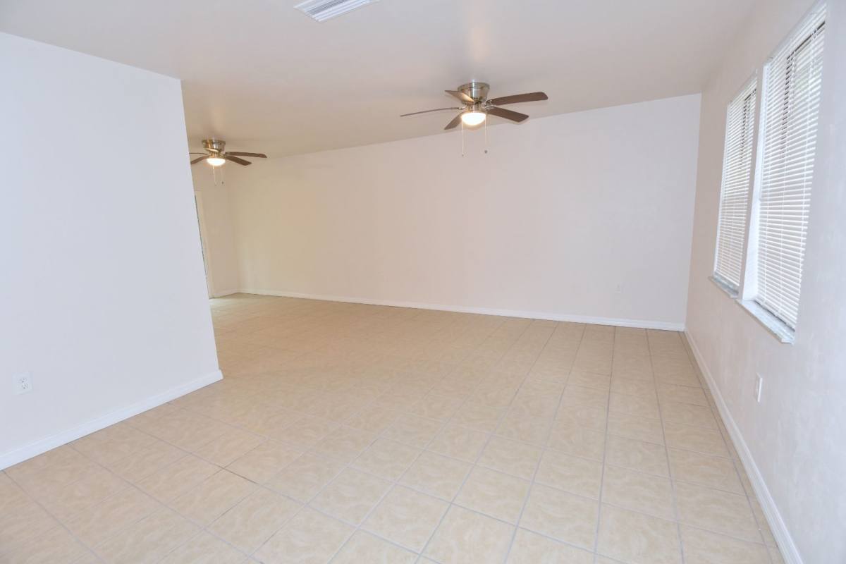 House for rent at 2035 NW 33rd Ave, Gainesville, FL 32605