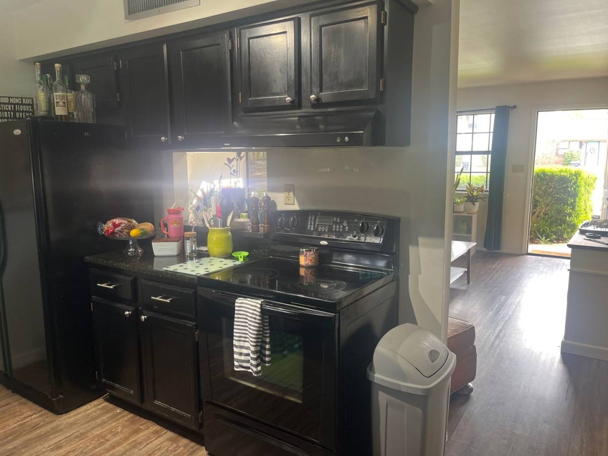 House for rent at 1405 University Dr, Russellville, AR 72801