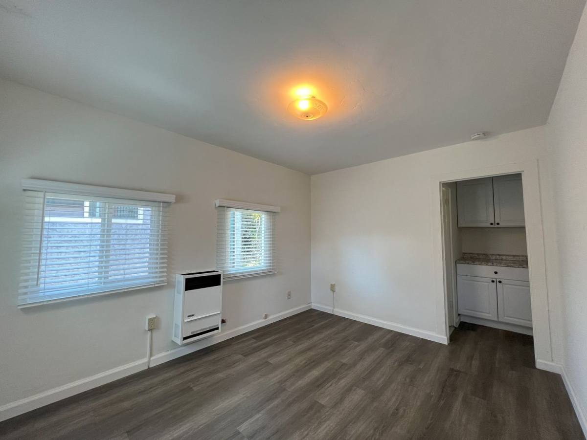 Apartment for rent at 612 E 8th St, National City, CA 91950
