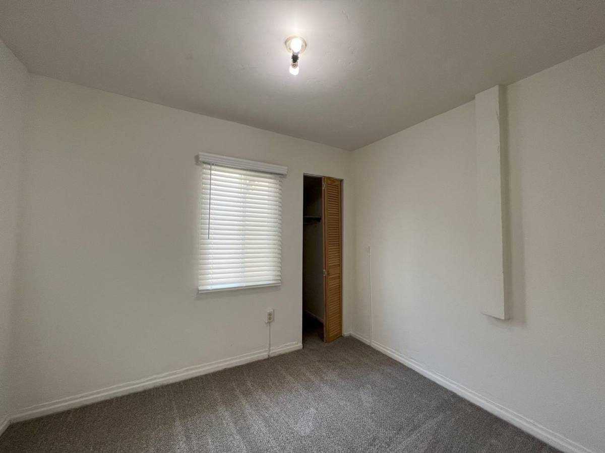 Apartment for rent at 612 E 8th St, National City, CA 91950