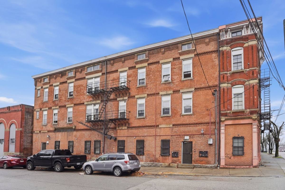 Apartment for rent at 2169 Central Ave, Cincinnati, OH 45214