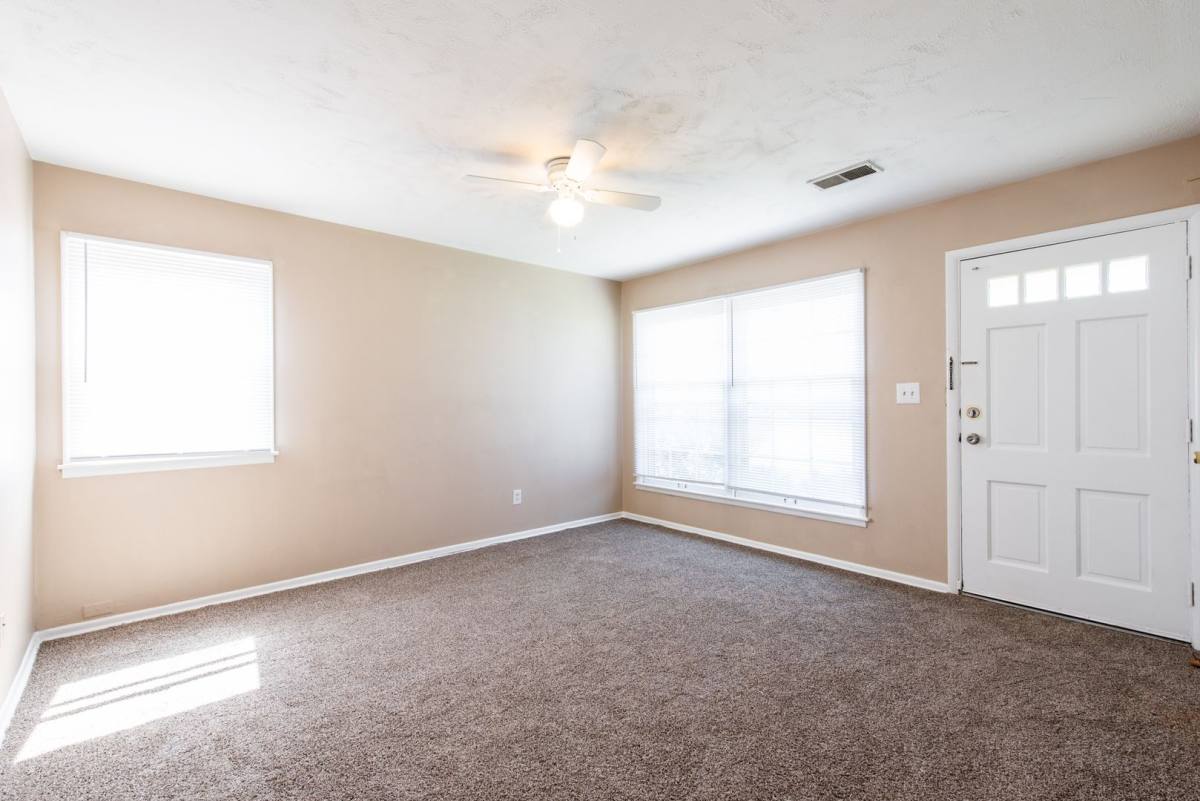 House for rent at 3503 Medford Court, Louisville, KY 40218