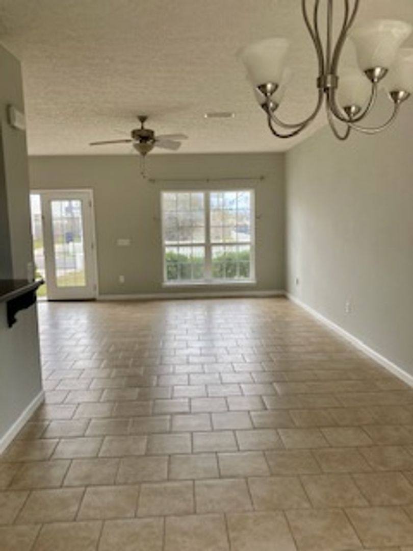 House for rent at 2601 Avondale Court, Panama City, FL 32404