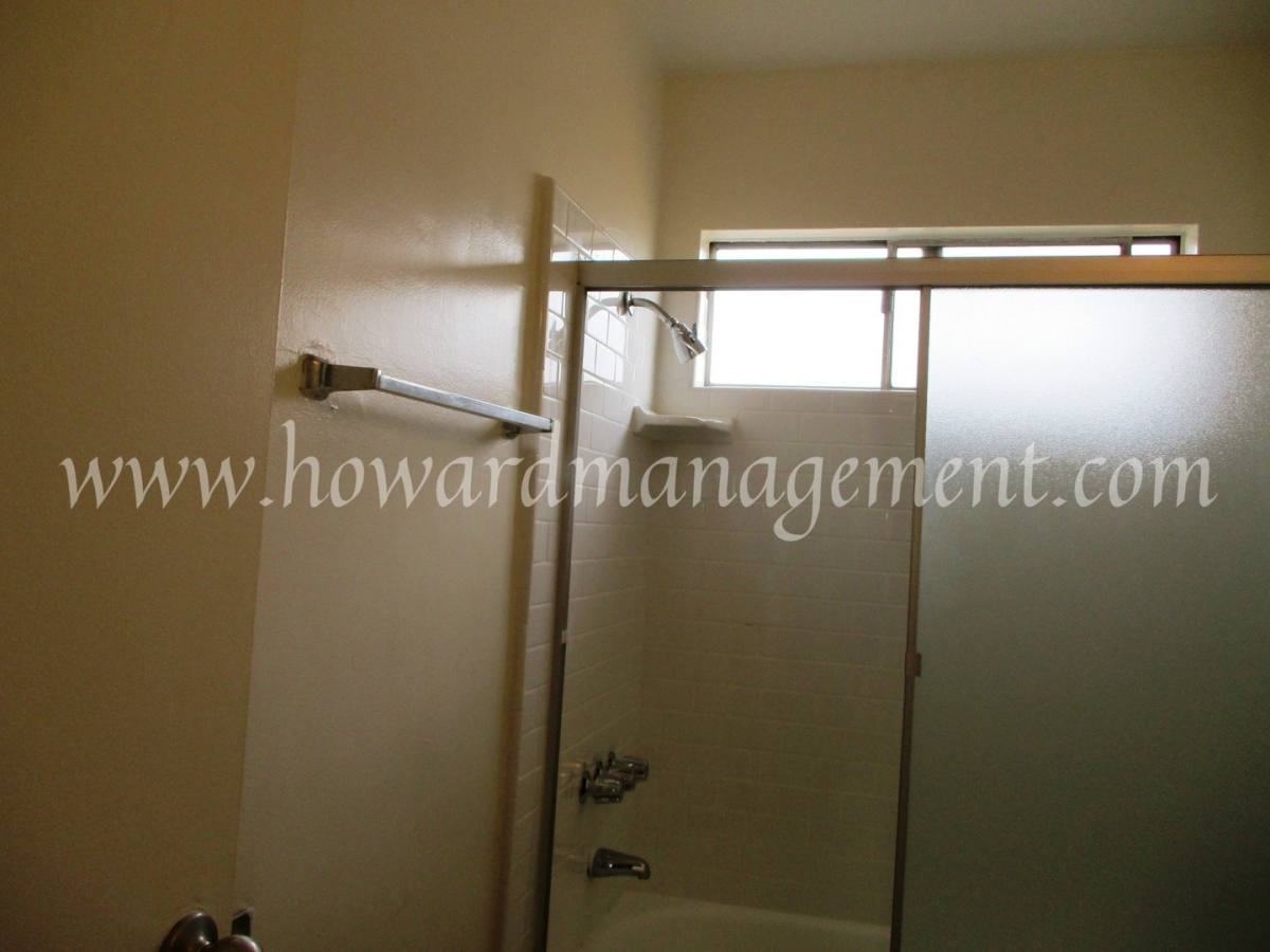 Apartment for rent at 4250 Lindblade Dr, Los Angeles, CA 90066