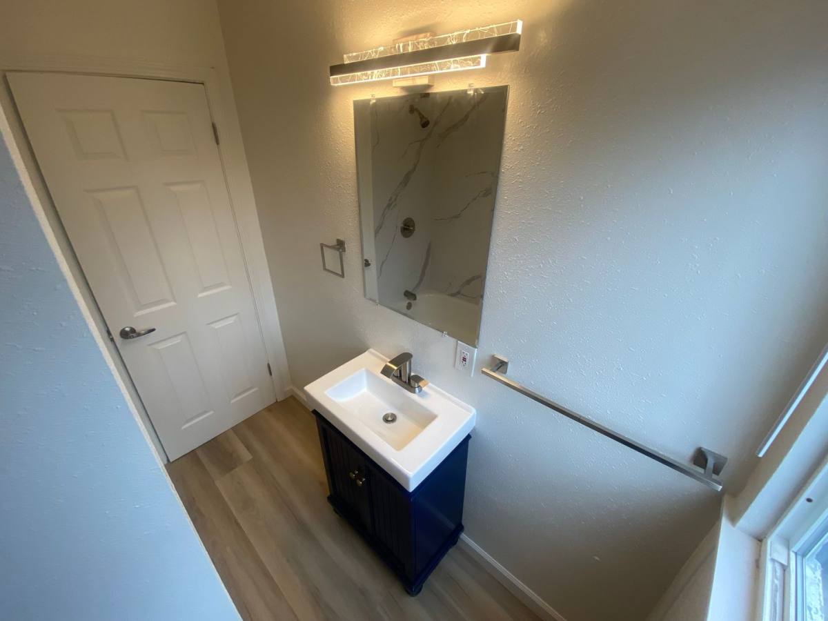 Apartment for rent at 3520 Brighton Ave, Oakland, CA 94602