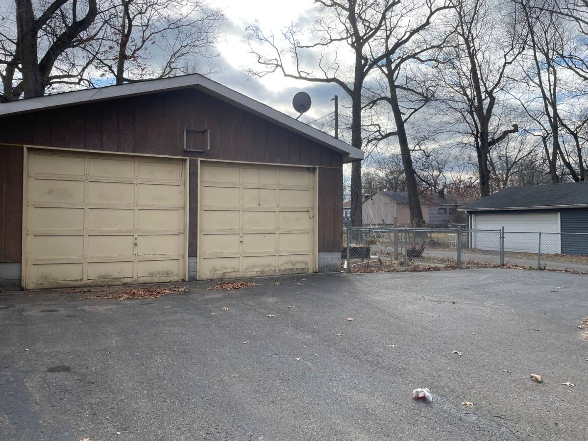 House for rent at 400 S Liberty St, Hobart, IN 46342