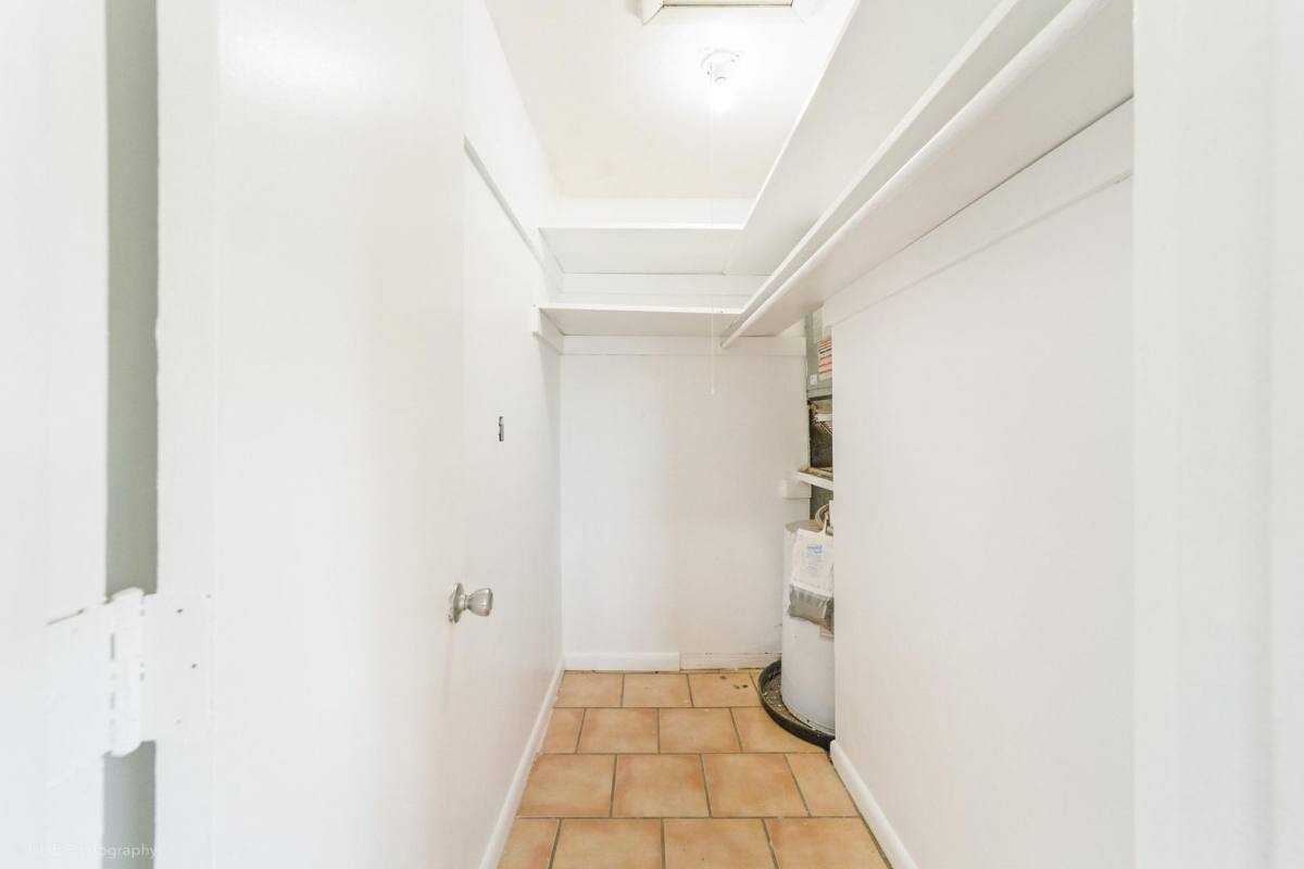 House for rent at 924 NE 17th Terrace, Fort Lauderdale, FL 33304