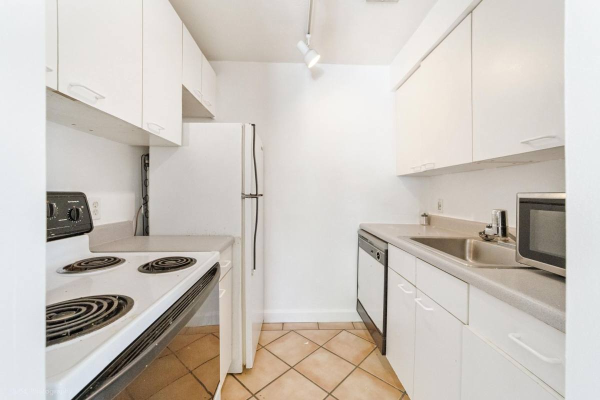 House for rent at 924 NE 17th Terrace, Fort Lauderdale, FL 33304