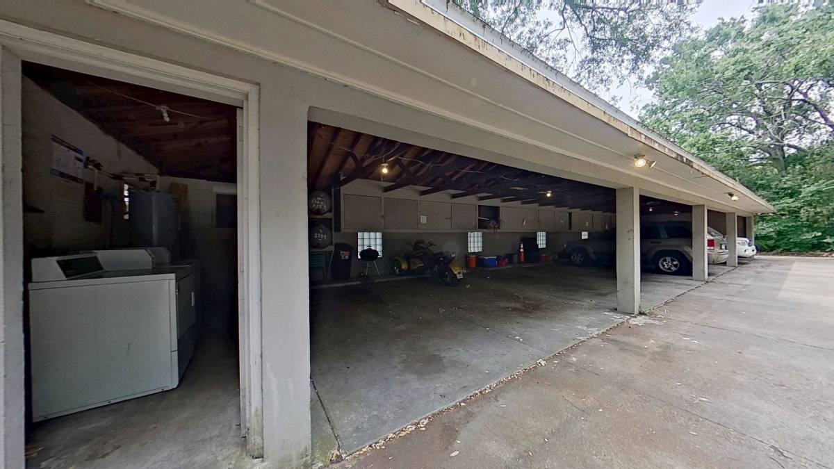 Apartment for rent at 1464 Holmesdale Rd, Jacksonville, FL 32207