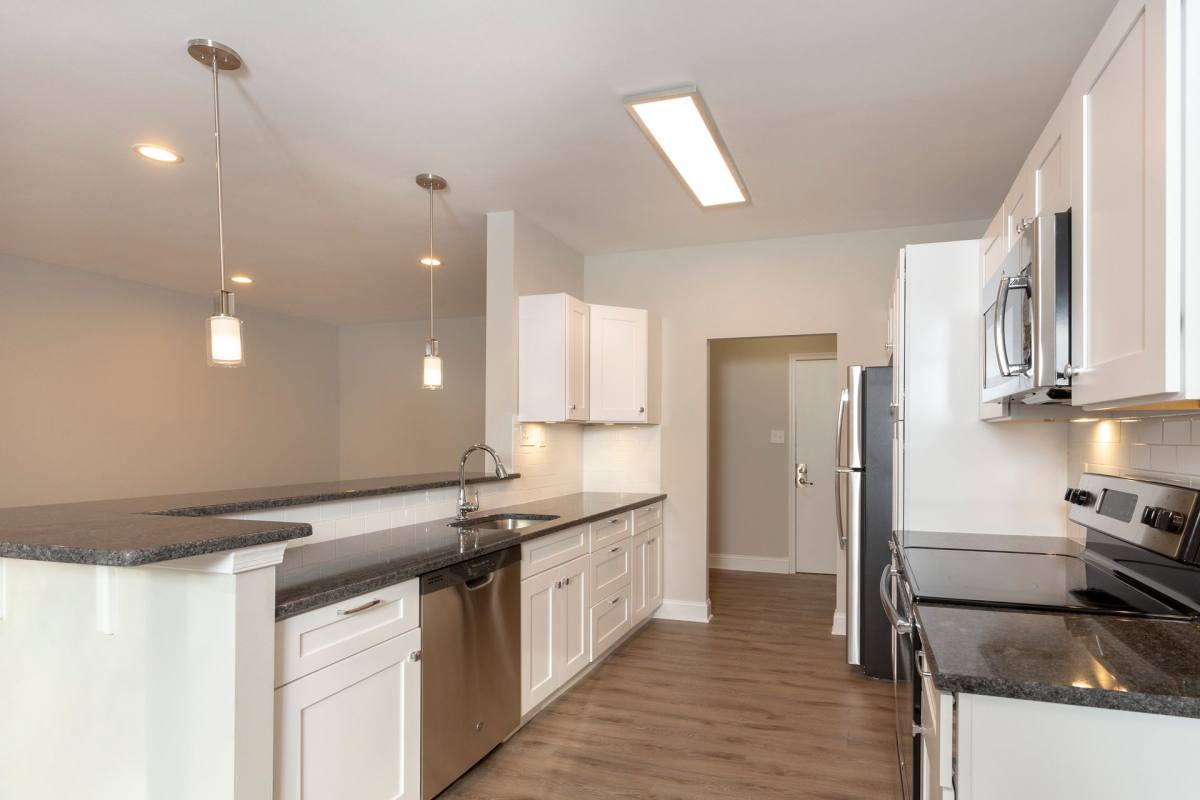 Apartment for rent at 313 Creek Dr, Wayne, PA 19087