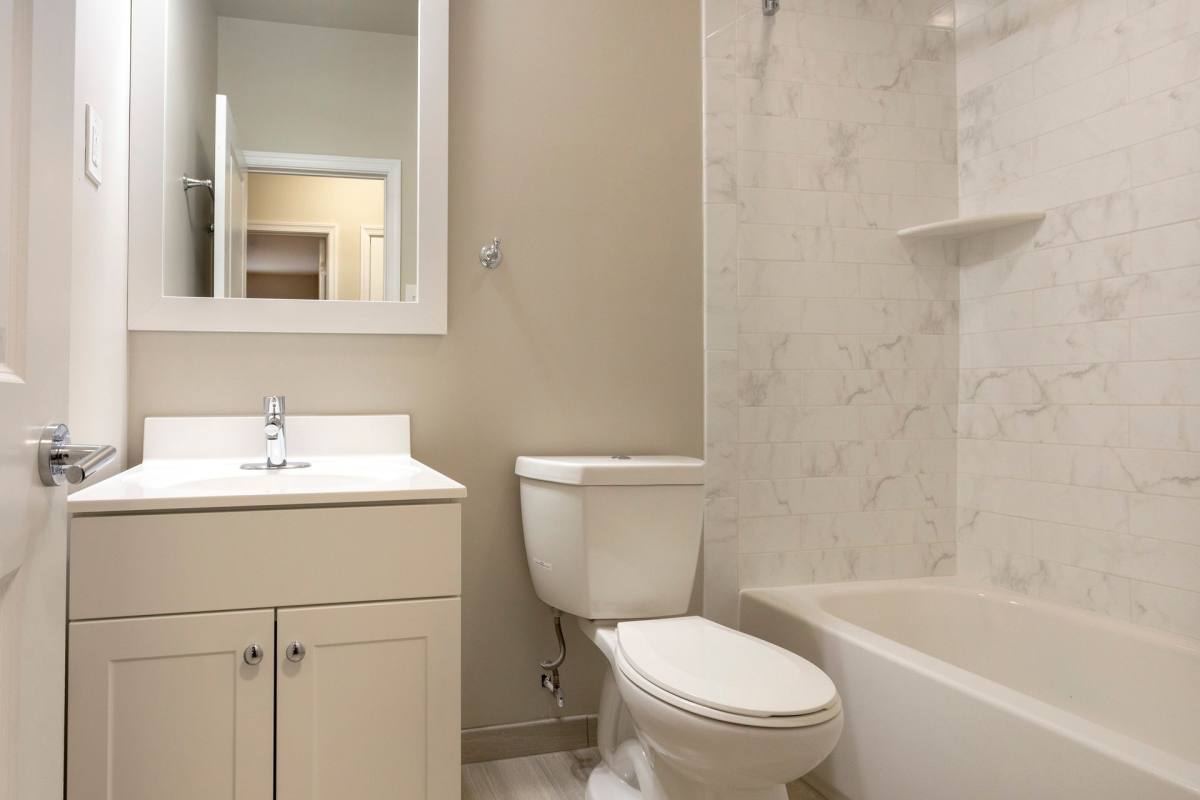 Apartment for rent at 313 Creek Dr, Wayne, PA 19087