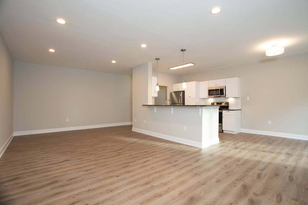 Apartment for rent at 313 Creek Dr, Wayne, PA 19087