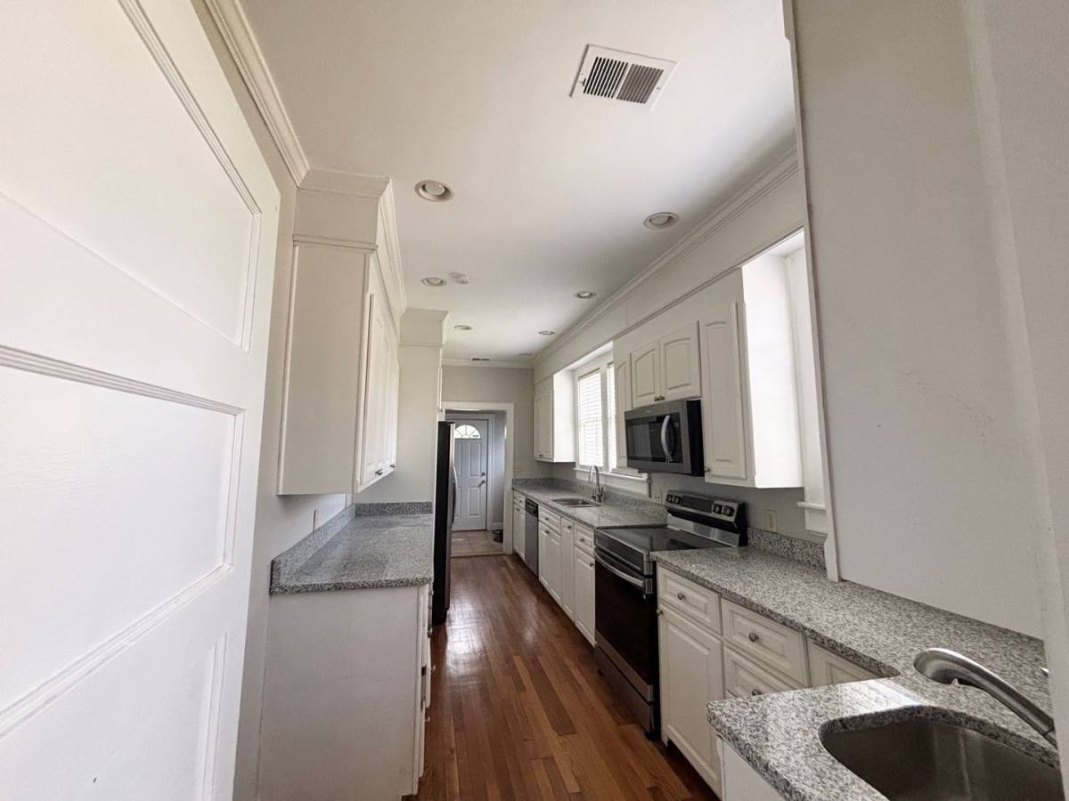 House for rent at 405 S Edisto Ave, Columbia, SC 29205