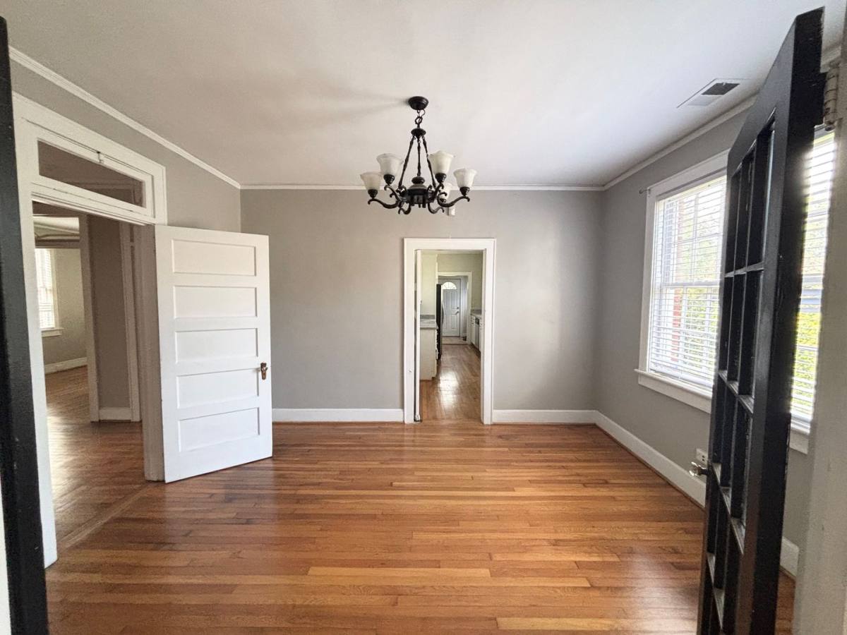 House for rent at 405 S Edisto Ave, Columbia, SC 29205
