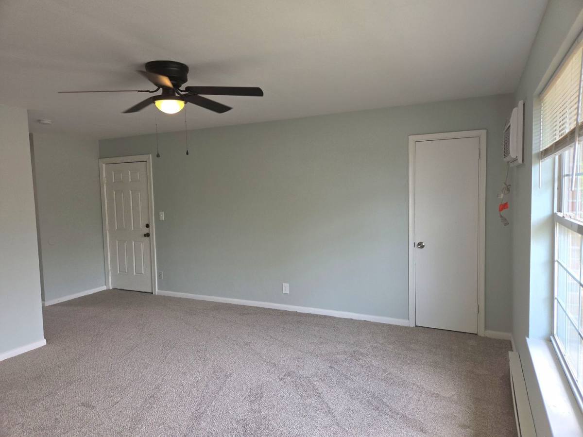 Apartment for rent at 1203 Hillside Ave, Norfolk, VA 23503