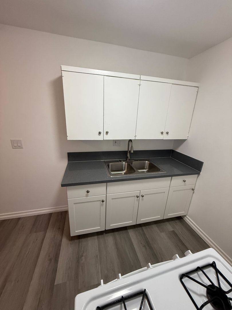 Apartment for rent at 1410 S Minnie St, Santa Ana, CA 92707