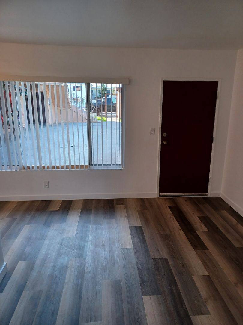 Apartment for rent at 1410 S Minnie St, Santa Ana, CA 92707