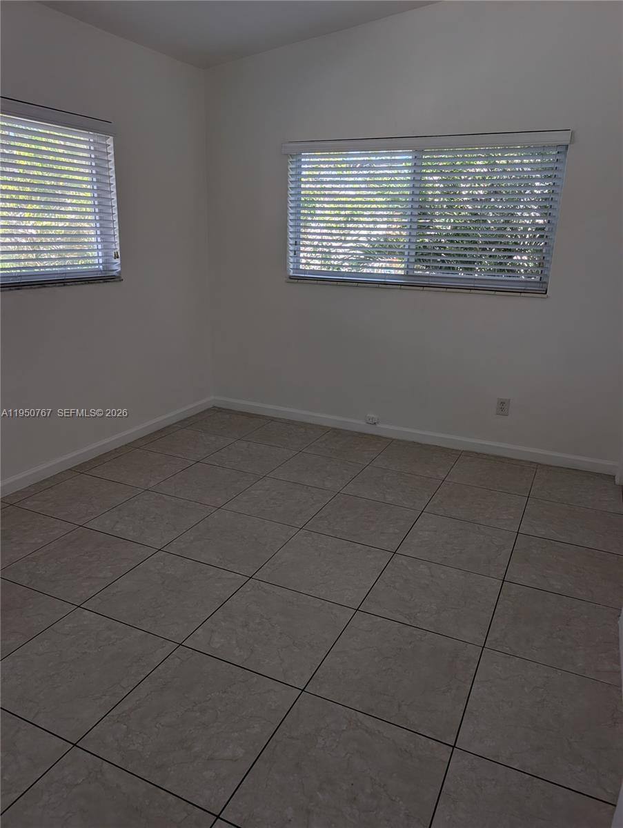 Apartment for rent at 1585 NE 125th St #8, Miami, FL 33161