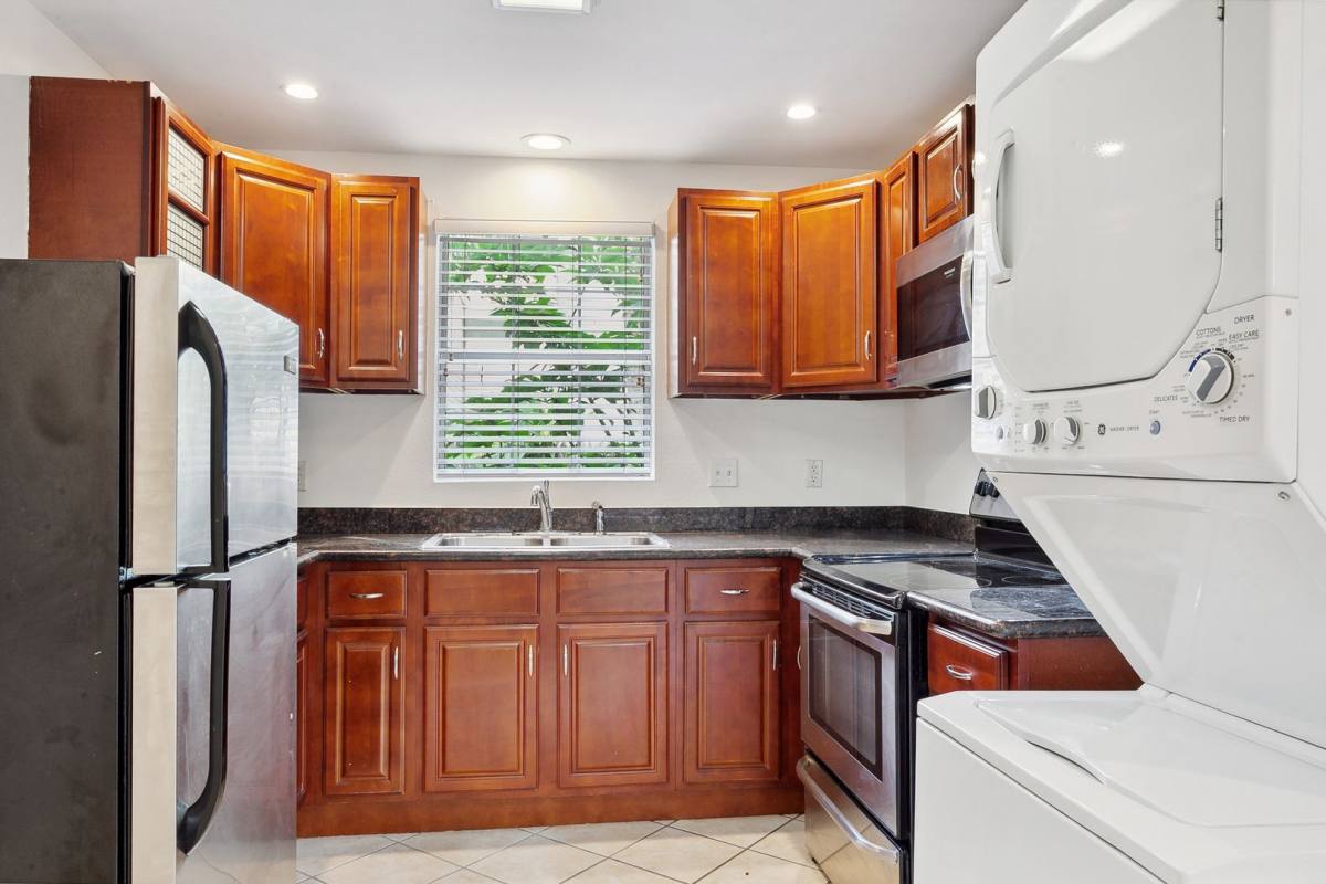 Apartment for rent at 1607 St Ann, New Orleans, LA 70116
