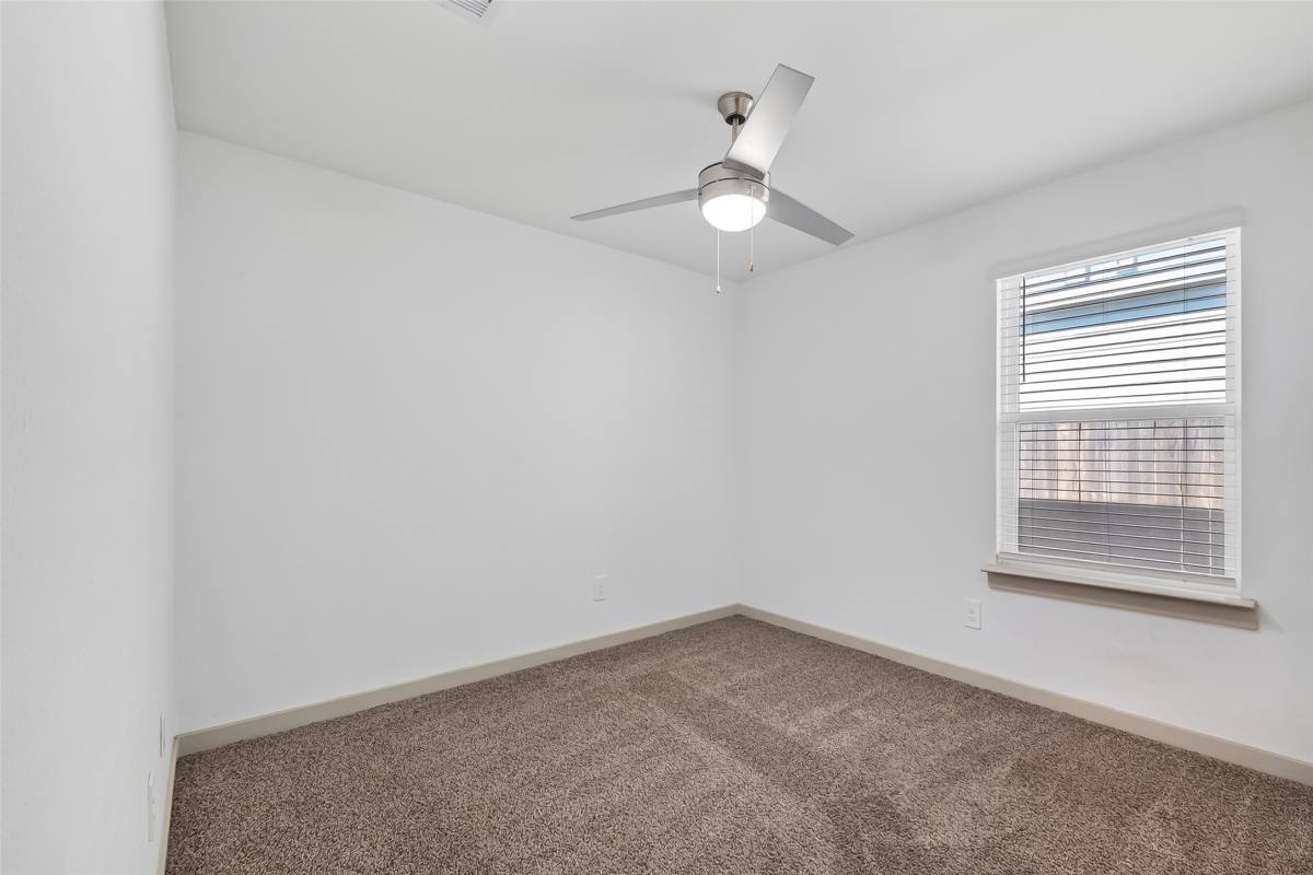 Apartment for rent at 2920 Stamford Hill Lane, Houston, TX 77047