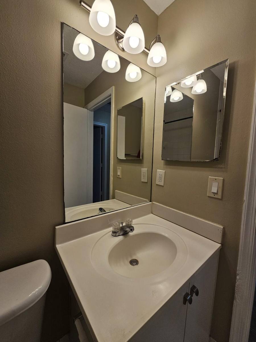 Apartment for rent at 3490 Briar Bay Blvd #206, West Palm Beach, FL 33411