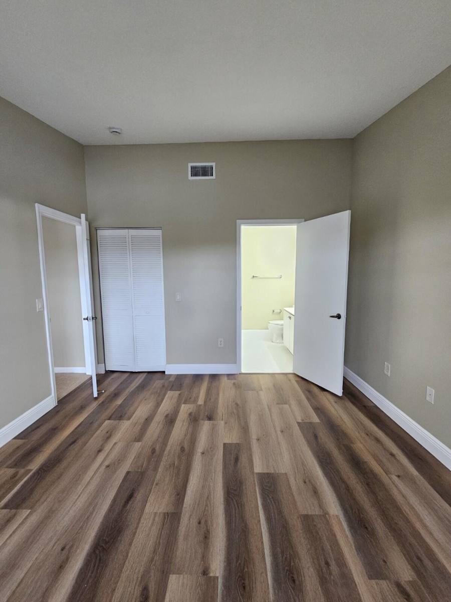 Apartment for rent at 3490 Briar Bay Blvd #206, West Palm Beach, FL 33411
