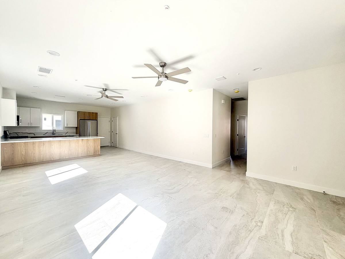 Townhouse for rent at 68160 - 68162 Modalo Rd, Cathedral City, CA 92234