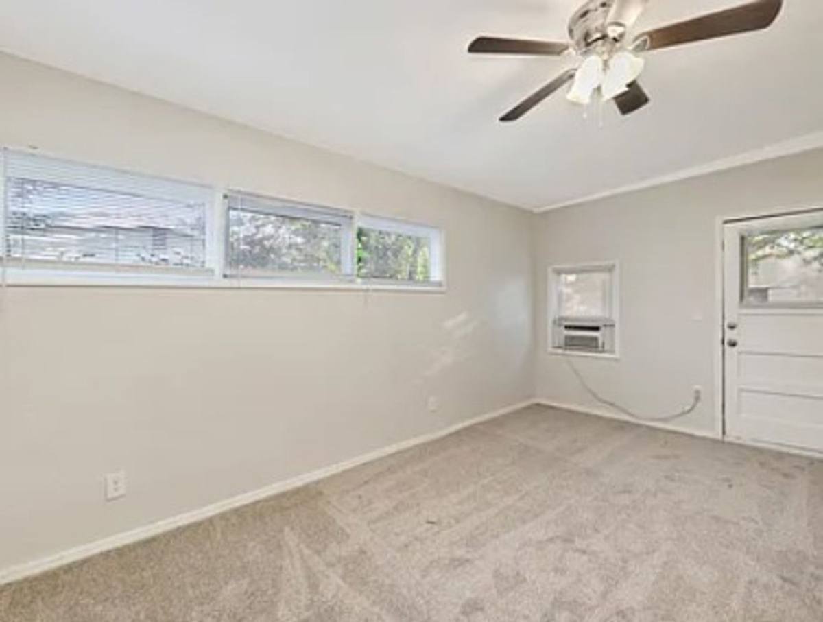 House for rent at 6020 N E Park View St, Wichita, KS 67219