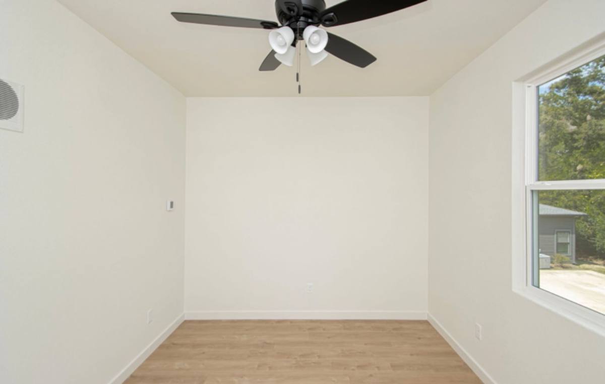 Apartment for rent at 304 SW 4th St, Bryant, AR 72022