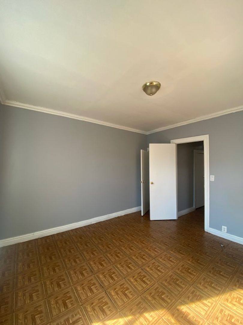 Apartment for rent at 621 W 188th St, New York, NY 10040