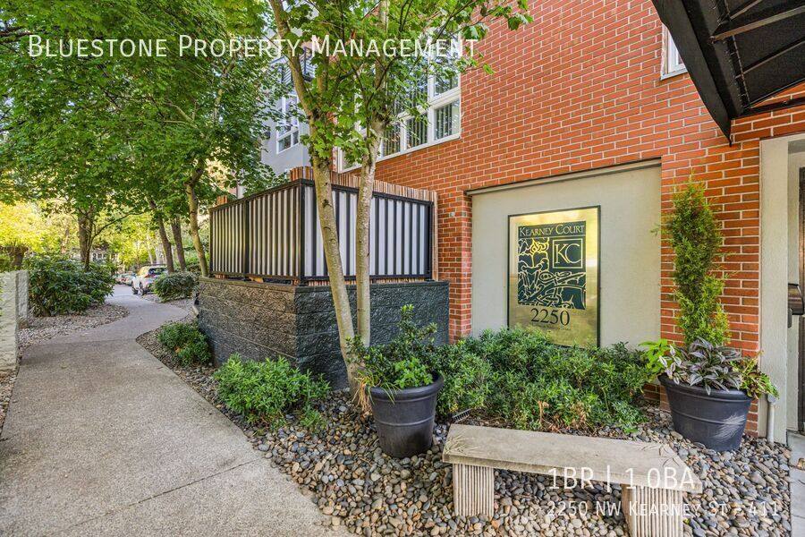 Apartment for rent at 2250 NW Kearney St #411, Portland, OR 97210