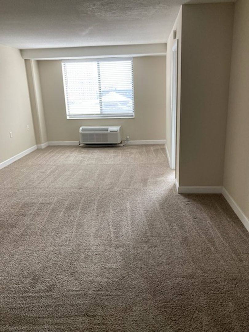Apartment for rent at 111 Garfield Place, Cincinnati, OH 45202