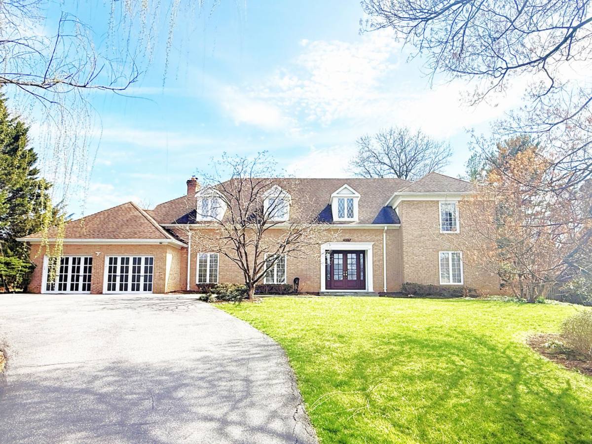 House for rent at 9809 Hall Rd, Potomac, MD 20854