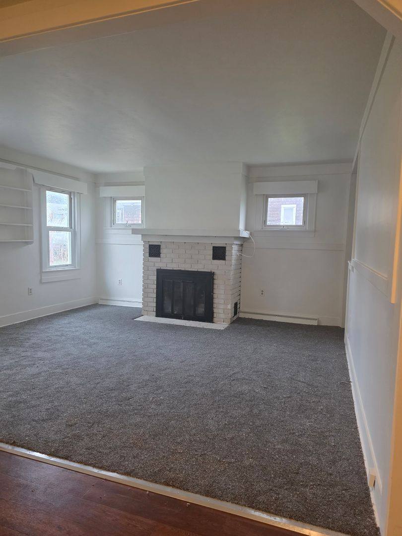 Apartment for rent at 397 Upper Oakwood Ave, Elmira, NY 14903