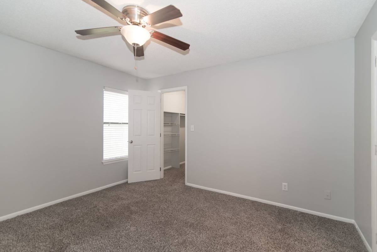 Apartment for rent at 3803 Cotswold Ave, Greensboro, NC 27410