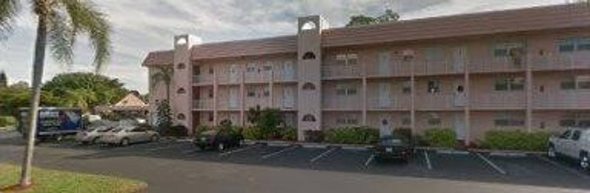 Apartment for rent at 175 Turtle Lake Court, Naples, FL 34105
