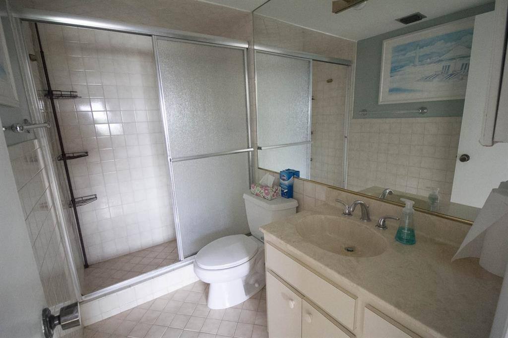 Apartment for rent at 917 NE 16th Ave #16, Fort Lauderdale, FL 33304