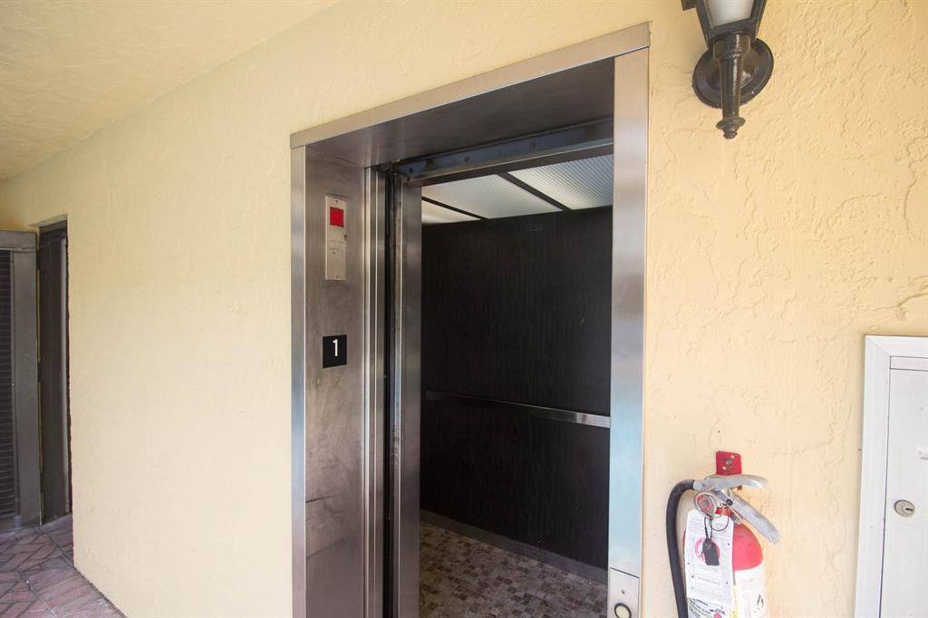 Apartment for rent at 917 NE 16th Ave #16, Fort Lauderdale, FL 33304