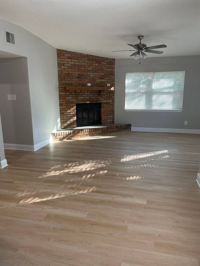 House for rent at 5171 N Orange Ave, Winter Park, FL 32792