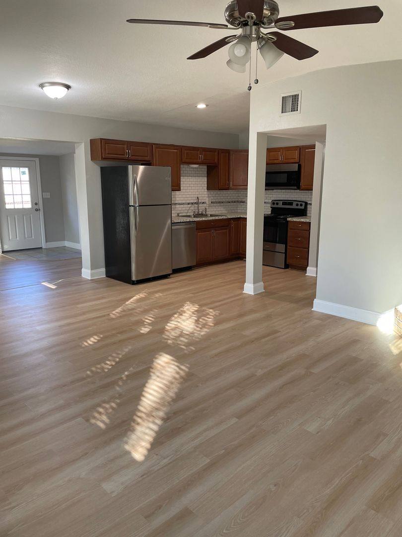 House for rent at 5171 N Orange Ave, Winter Park, FL 32792