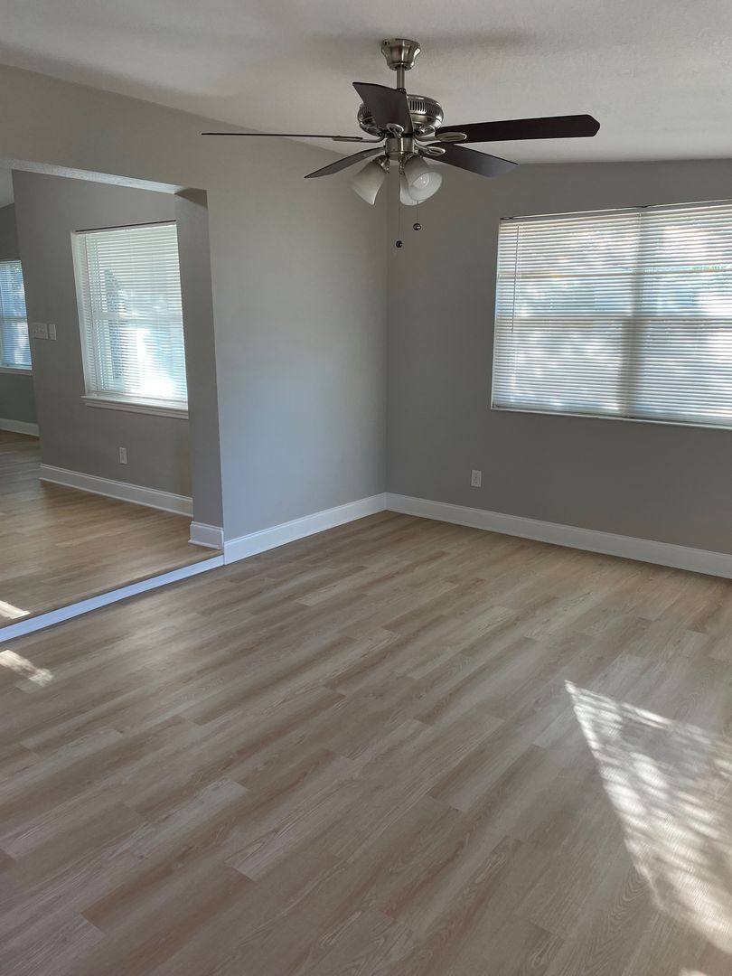 House for rent at 5171 N Orange Ave, Winter Park, FL 32792