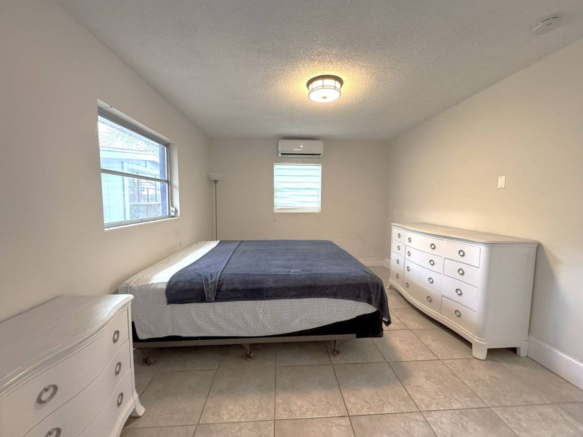 Townhouse for rent at 1196 Angle Rd, Dunedin, FL 34698