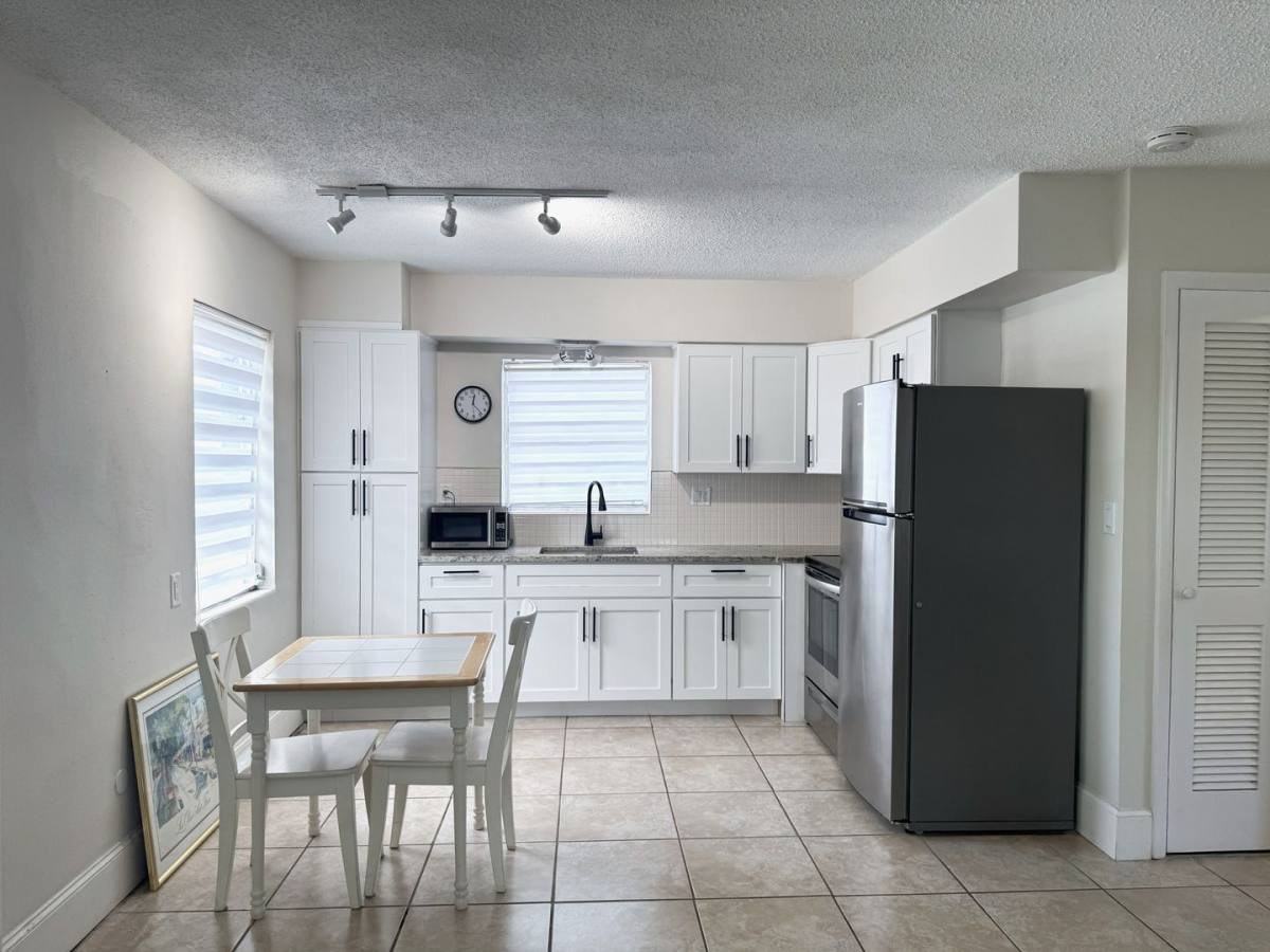 Townhouse for rent at 1196 Angle Rd, Dunedin, FL 34698