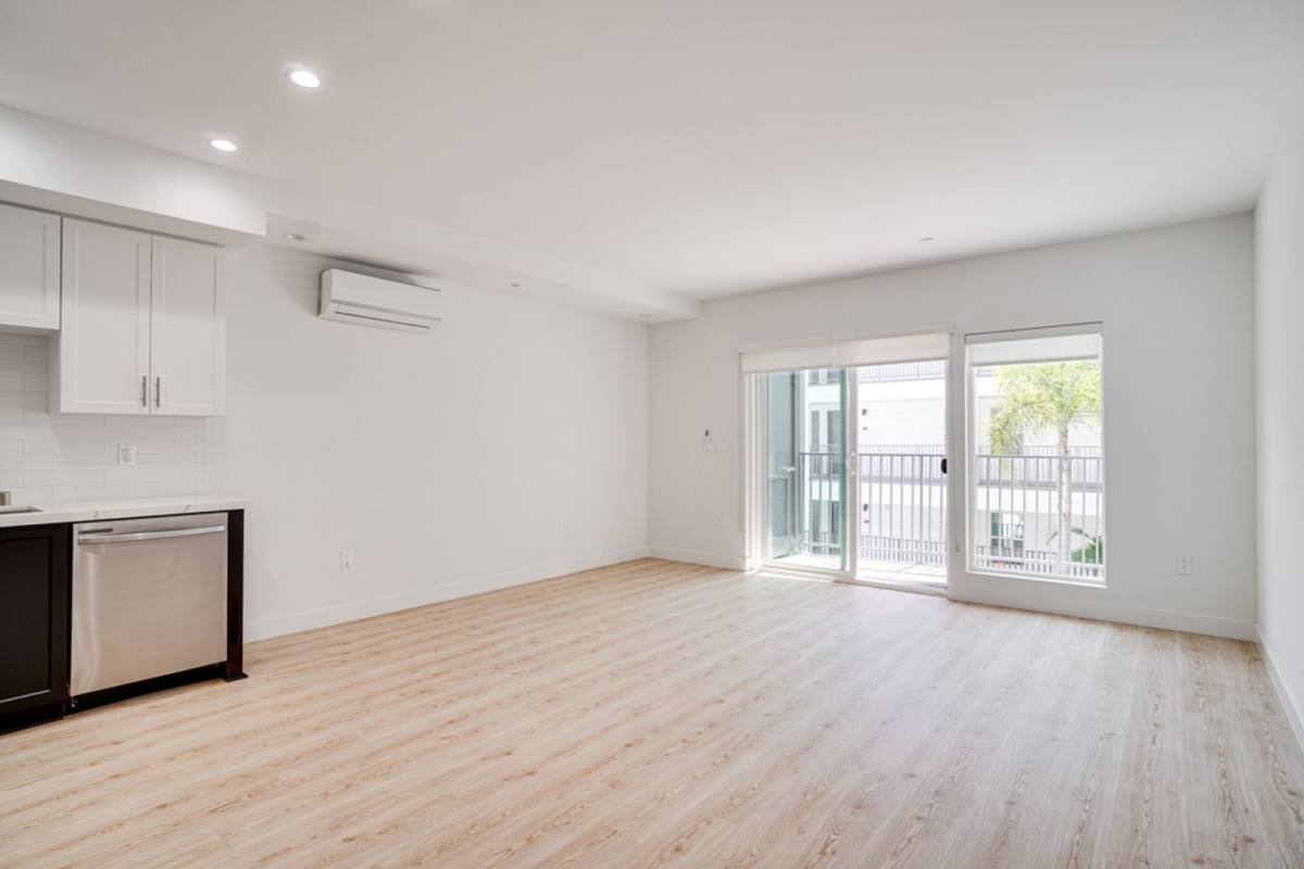 Apartment for rent at 3910 Chapman St, San Diego, CA 92110