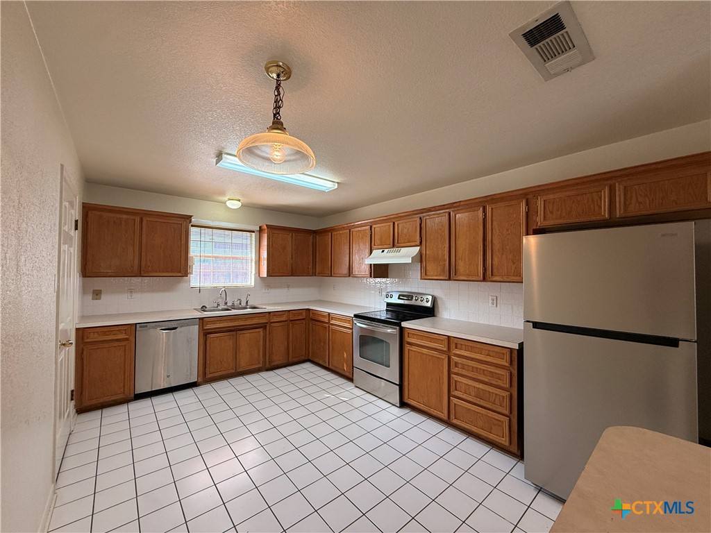 Apartment for rent at 406 Diana Lane #406, Harker Heights, TX 76548