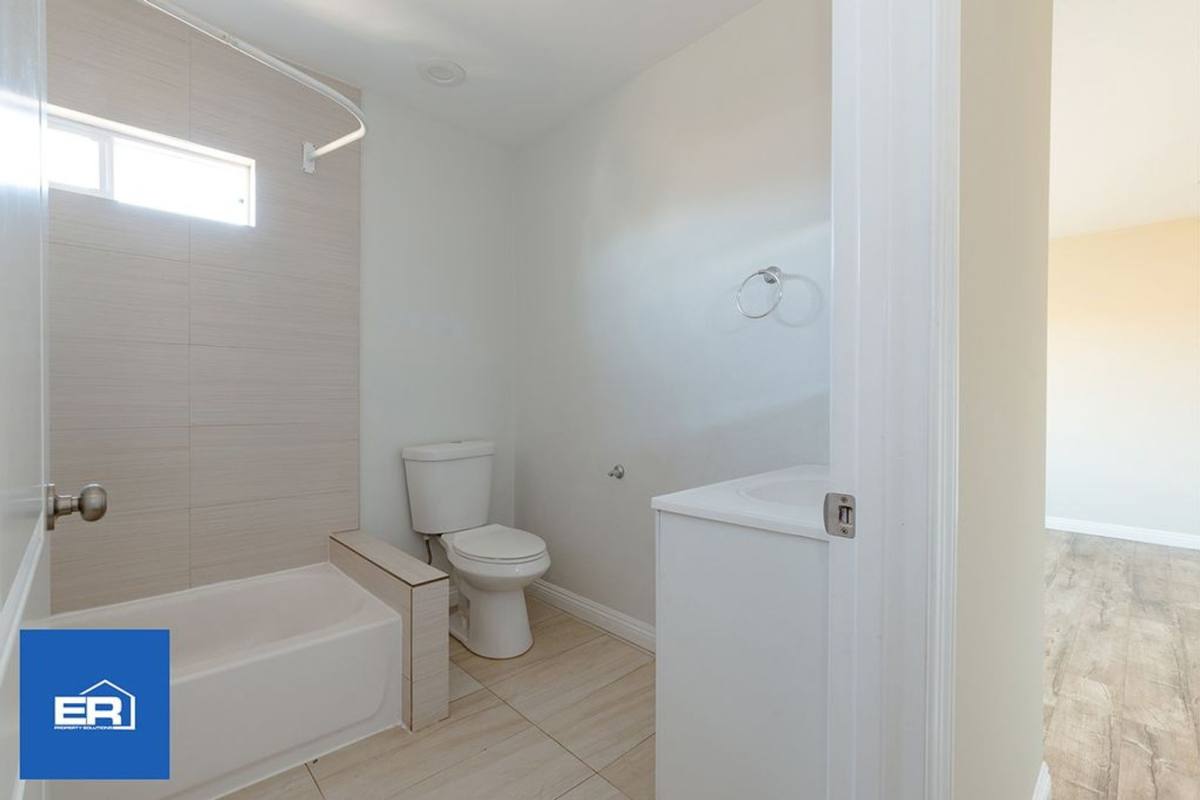 Townhouse for rent at 2722 Cincinnati St, Los Angeles, CA 90033