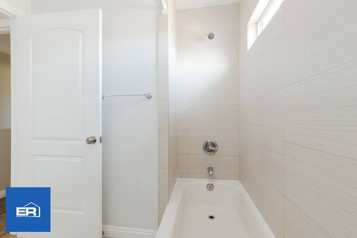 Townhouse for rent at 2722 Cincinnati St, Los Angeles, CA 90033