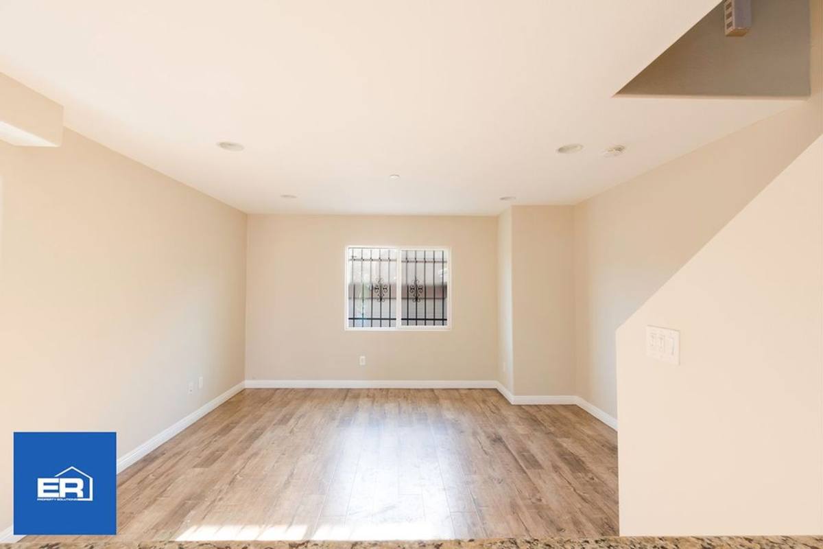 Townhouse for rent at 2722 Cincinnati St, Los Angeles, CA 90033